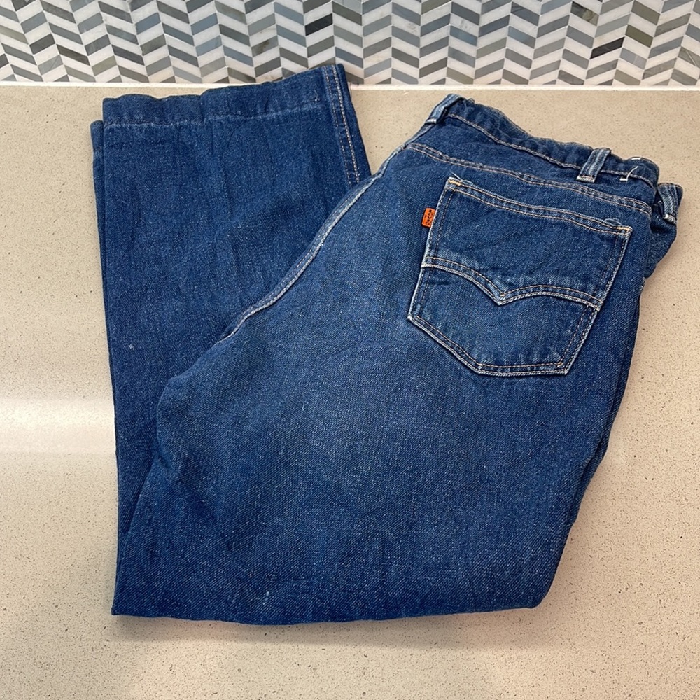 Levi’s - Picture 2 of 2
